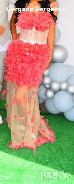 Рокля с пера , снимка 1