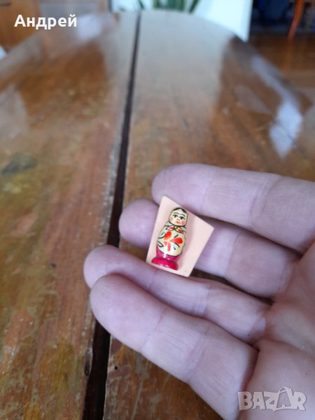 Стара брошка матрьошка #2, снимка 1