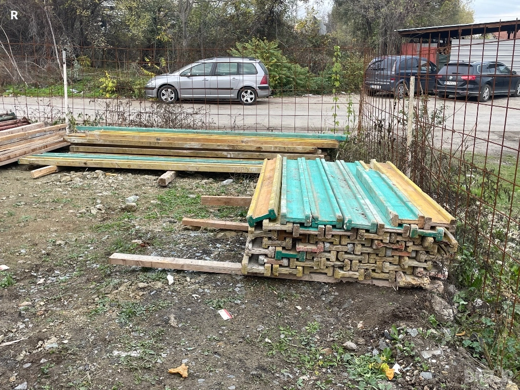 Продавам строителни доки и хюнебеци, снимка 1