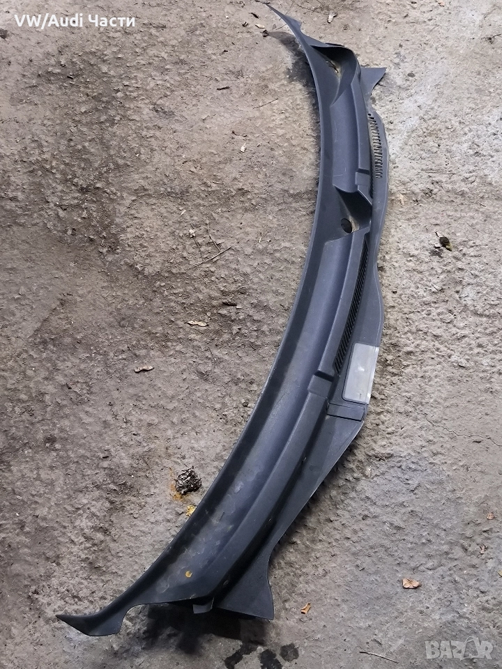 Кора под чистачки за Голф 4 VW Golf 4 1J1819415C / 1J1 819 415 C, снимка 1