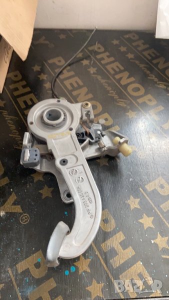 Механизъм ръчна спирачка ц класа 2000-2007, снимка 1