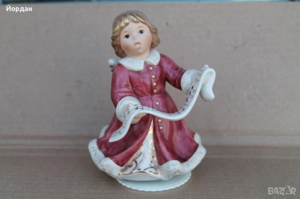 Порцеланова фигурка ''Goebel''  /Ангел с латерна/, снимка 1