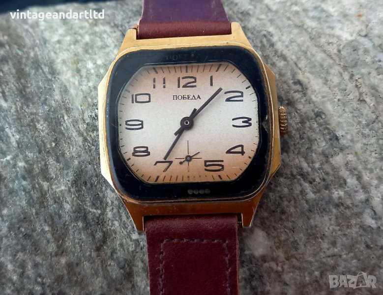 Колекционерски часовник Победа, рядък модел, позлатен, снимка 1