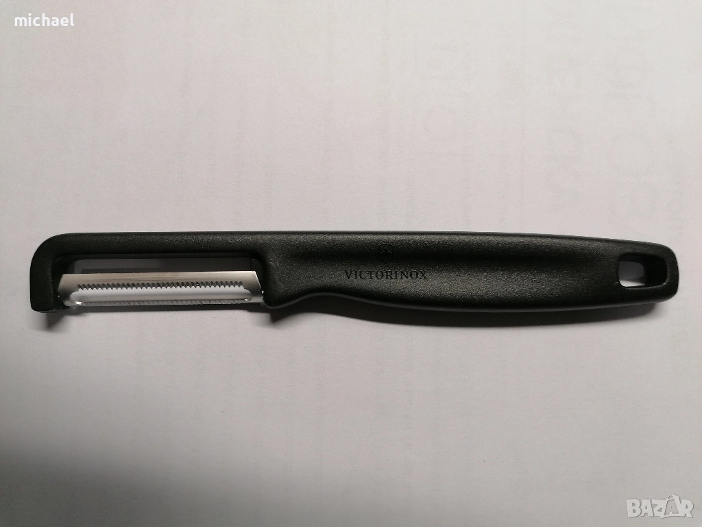 Белачка Victorinox, Lota, двойно назъбено острие, черна, снимка 1