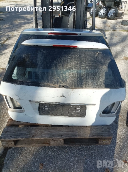 Заден капак Mercedes S211 W211, снимка 1