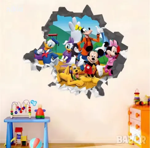Мики Мини Маус Дейзи Гуфи Доналд Плуто дупка в стена стикер лепенка за стена мебел детска стая