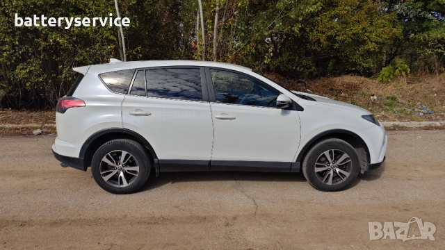 TOYOTA RAV4 2. 0 Diesel 143hp Ръчни скорости, снимка 4 - Автомобили и джипове - 52470007