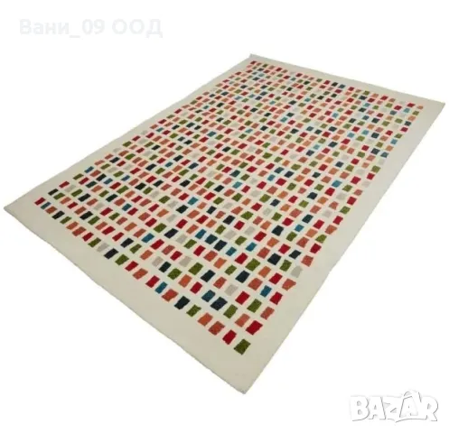 Разноцветен килим с модерен дизайн , снимка 2 - Килими - 48200938
