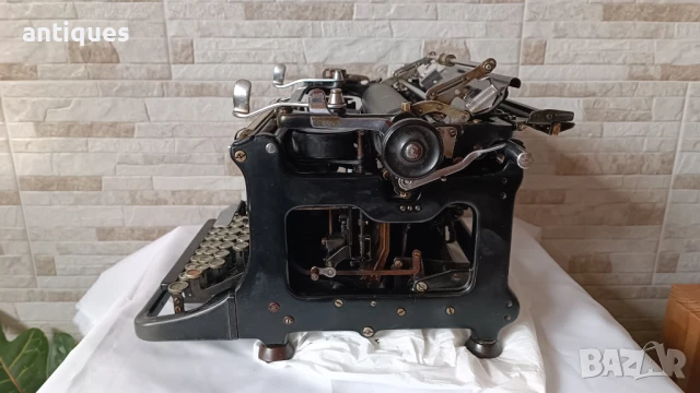 Стара пишеща машина Continental Standart - Made in Germany - 1932г. - Антика, снимка 6 - Антикварни и старинни предмети - 50625447