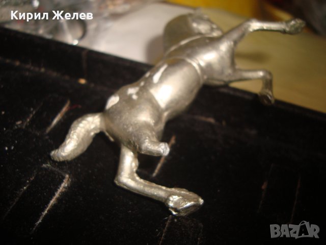 СТАРА МЕТАЛНА ФИГУРА на ГАЛОПИРАЩ КОН БЯЛ БРОНЗ РЪЧНА ХУДОЖЕСТВЕНА МАЙСТОРСКА ИЗРАБОТКА 17049, снимка 9 - Колекции - 34420118