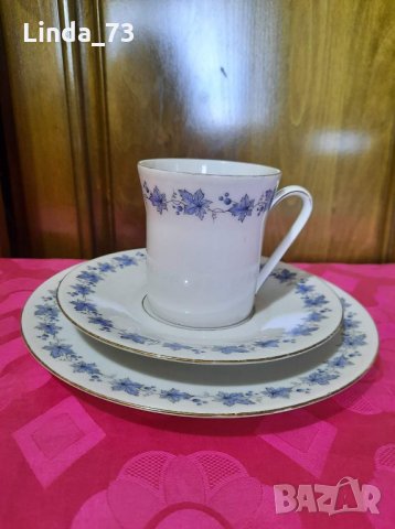 Тройни сетове-за чай, с красива шарка-кленов лист-в синьо-12бр. Вмест.-180мл. Маркирани-"Bavaria"., снимка 1