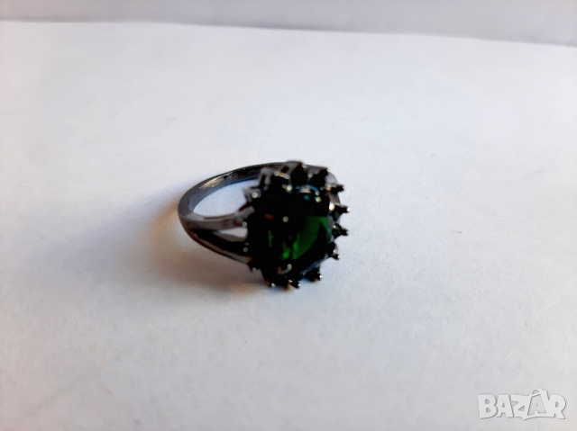 Пръстен с изумруд, покритие черен родий, снимка 5 - Пръстени - 36169912