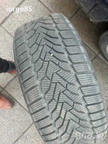 Зимни гуми UNIROYAL 255/45/19 , снимка 2 - Гуми и джанти - 53660782