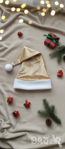 Коледна шапка от меко кадифе плюш, снимка 4 - Шапки, шалове и ръкавици - 52407234