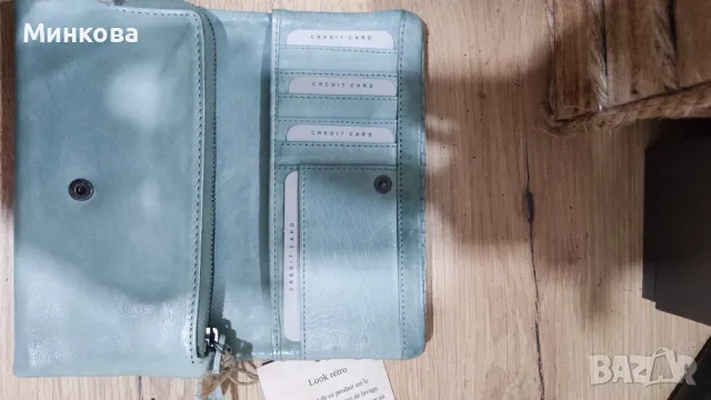 Дамско портмоне от естествена кожа, снимка 2 - Портфейли, портмонета - 47635607