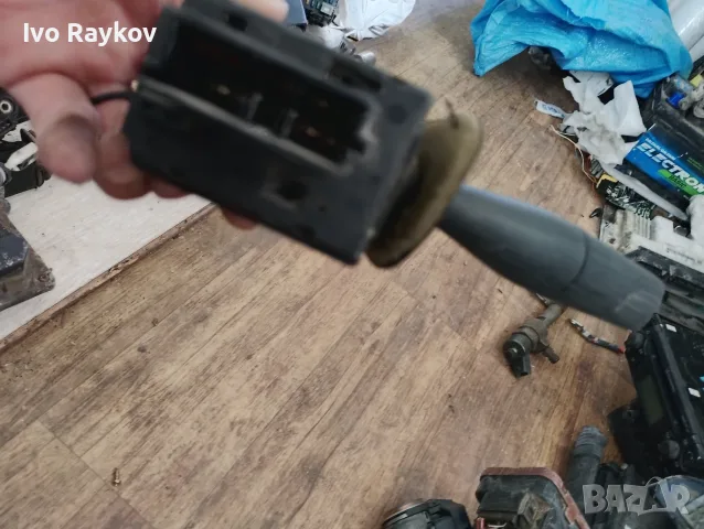 Лост чистачки  Peugeot 306 , 96331043ZL, снимка 2 - Части - 56123683