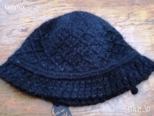 FRANSA, Нова Оригинална Шапка от Вълна и Ангора. Код 1579, снимка 7 - Шапки - 35955735