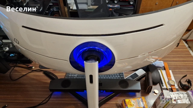 Монитор Samsung Odyssey Neo G9, снимка 4 - Геймърски - 53585299