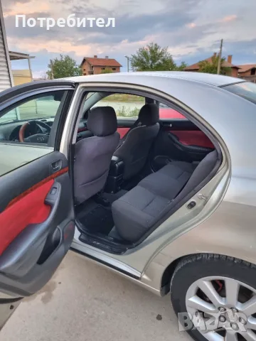 Toyota Avensis 2.0, снимка 5 - Автомобили и джипове - 55708099