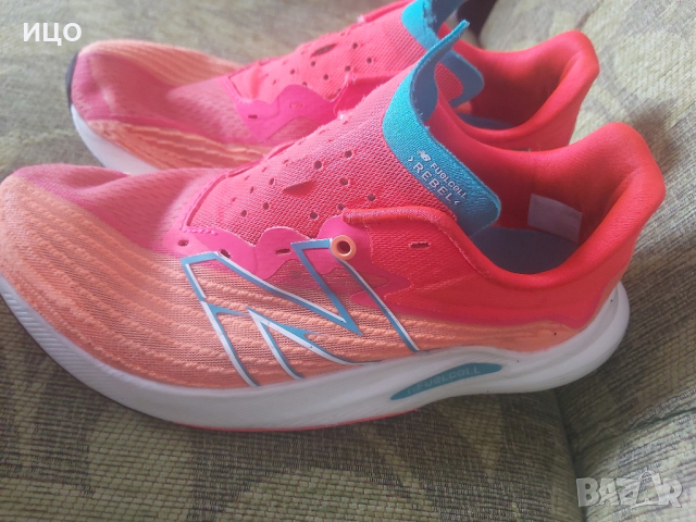 Дамски маратонки New Balance , снимка 8 - Маратонки - 44512888