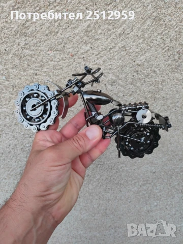 Метален мотоциклет, ръчно изработен от болтове и гайки, снимка 2 - Декорация за дома - 51396030