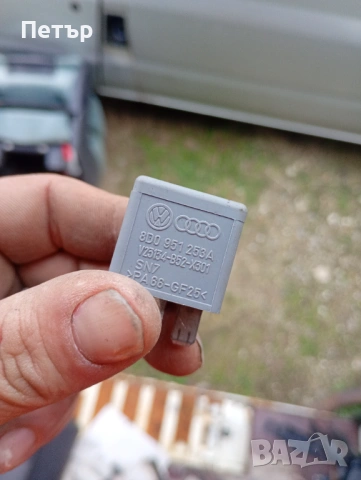 Реле 373 8D0951253A V25154-852-X301 фолцваген Ауди Сеат Шкода , снимка 2 - Части - 53071282