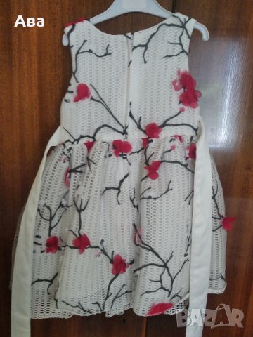 Детска бутикова рокля , снимка 4 - Детски рокли и поли - 41792743