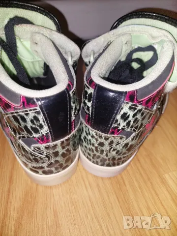 Оригинални кецове кожени Adidas , снимка 5 - Маратонки - 47741026