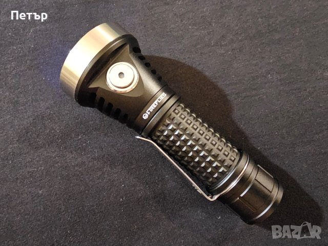 Fireflylite E12R 10000+ лумена с диоди Nichia 519A , снимка 2 - Екипировка - 42401771