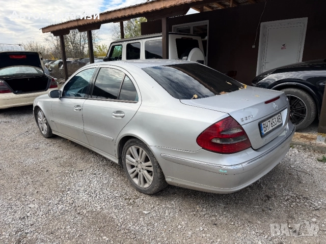 Mercedes Benz W211 E 2.7 дизел  АВАНГАРД  2005 Г 6 степана кутия  само на части , снимка 3 - Части - 52378517