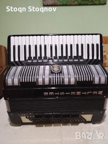 Акордеон Велтмайстер ес4, 120баса, снимка 2 - Акордеони - 52336026