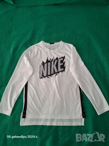 Оригинална блузка NIKE 6/7г. 