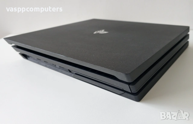 Playstation 4 (PS4) PRO 1TB, снимка 3 - PlayStation конзоли - 53611765
