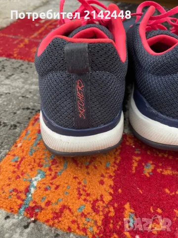 Продавам дамски маратонки розово и синьо - Skechers, снимка 2 - Маратонки - 55972546