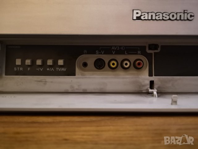 Продавам телевизор  Panasonic TX-29PS11P, снимка 2 - Телевизори - 39881787