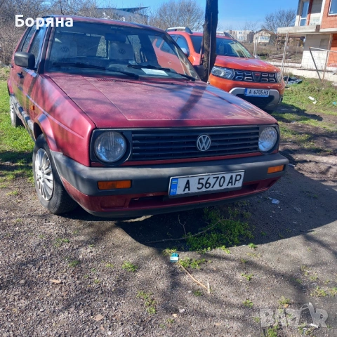 Кола VW golf