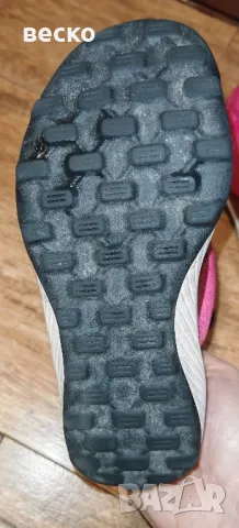 Adidas детски боти 32 размер , снимка 8 - Детски боти и ботуши - 49179331