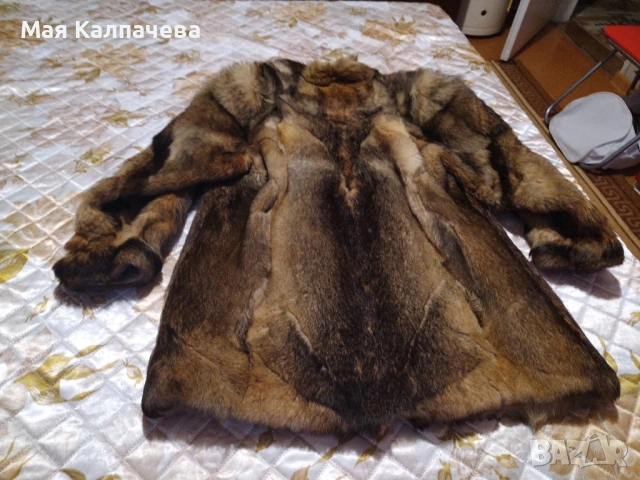 Палто от лисица, снимка 2 - Палта, манта - 53485609