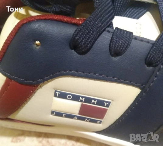 TOMMY HILFIGER Оригинал Нови Дамски Маратонки от Естествена Кожа 41, снимка 10 - Маратонки - 52542424