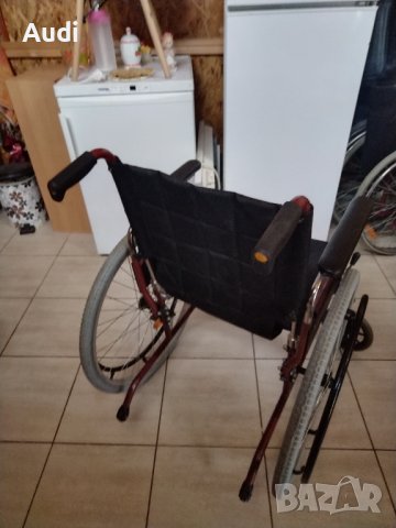 Сгъваема инвалидна рингова количка за оперирани, възрастни, трудно подвижни хора. , снимка 6 - Инвалидни колички - 42386459
