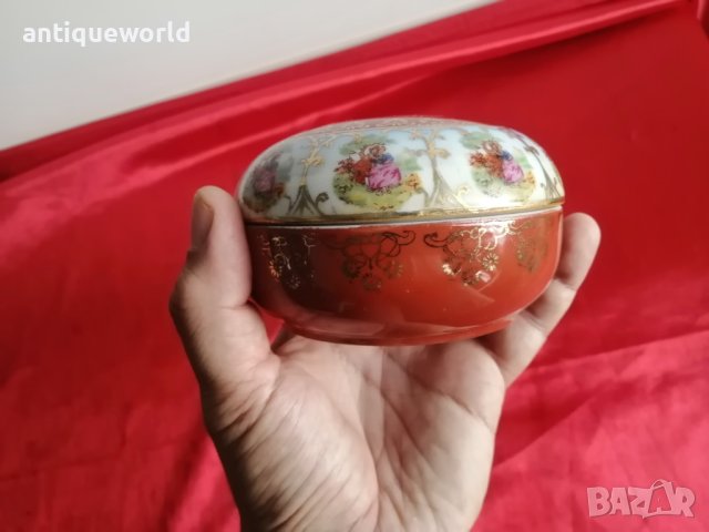 Френска Барокова Порцеланова Кутия за Бижута , снимка 8 - Антикварни и старинни предмети - 41594816