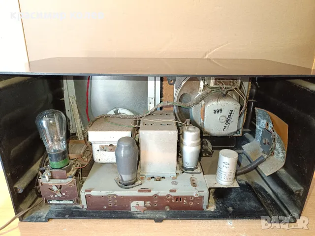 лампов радиоапарат "MENDE M153W", снимка 10 - Антикварни и старинни предмети - 47354782
