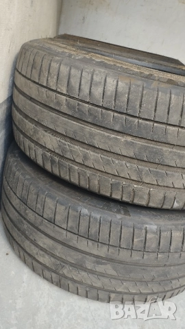 255 40 20 4броя и 235 65 16 C за Спринтер Крафтер 9мм грайфер  , снимка 9 - Гуми и джанти - 51594360