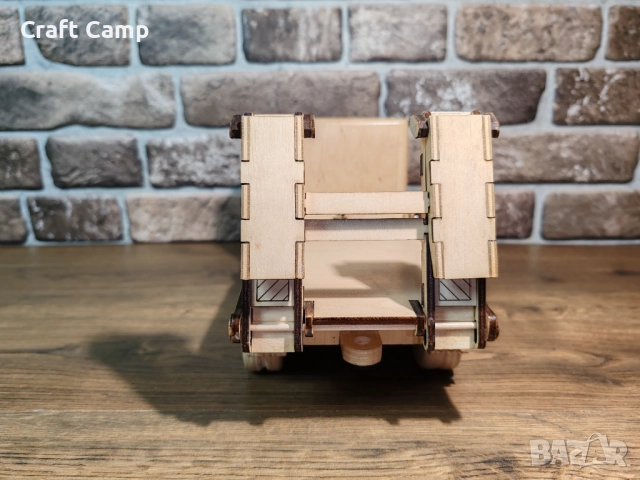 Дървен модел на камион за пътна помощ – Craft Camp, снимка 14 - Коли, камиони, мотори, писти - 52736506