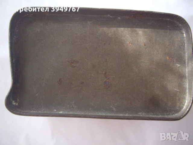 Стара ламаринена руска кутия., снимка 2 - Антикварни и старинни предмети - 51168869