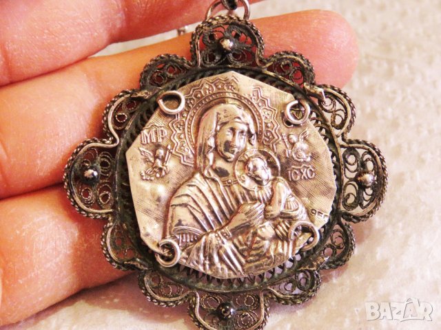 Възрожденска Сребърна икона, амулет, накит, медальон с Богородица, Дева Мария - Панагия 55 мм сребро, снимка 3 - Антикварни и старинни предмети - 35865580
