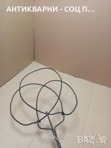 Соц Стара Българска Тупалка За Килими. , снимка 5 - Антикварни и старинни предмети - 52794705