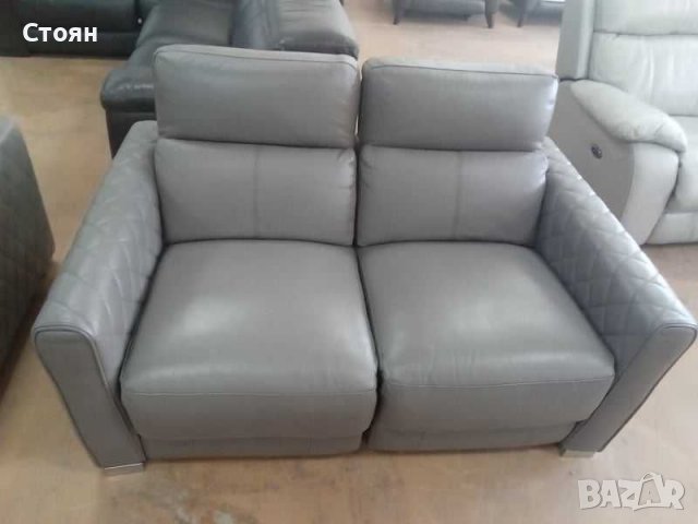 Сиви кожени дивани тройка и двойка с релаксиращ механизъм, снимка 3 - Дивани и мека мебел - 39977195