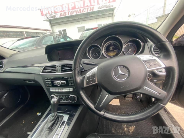 Mercedes-Benz C250CDI Facelift, снимка 7 - Автомобили и джипове - 36057886