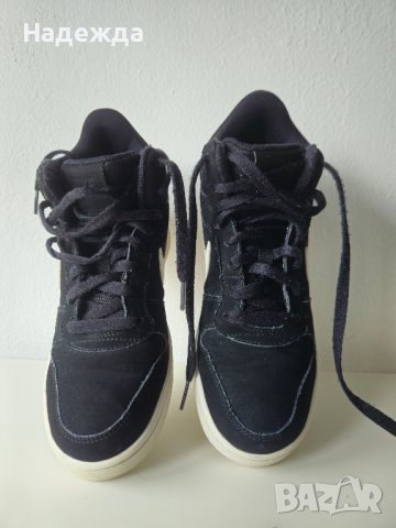 Nike обувки 37.5 номер., снимка 4 - Детски обувки - 44241856